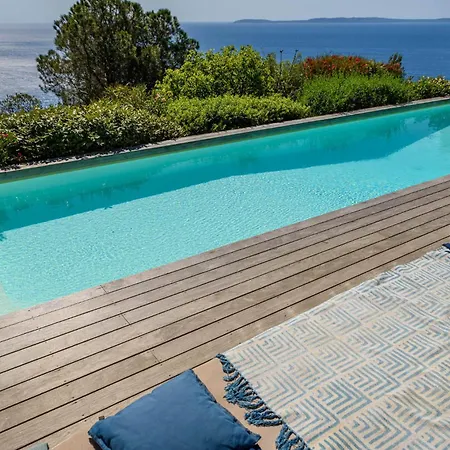 Aquamarine 5 Star Classified With Amazing Sea View *